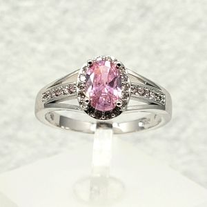 18k Open Design Pink Ring